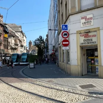 menu-acces-parking-hotel-clapclap-strasbourg